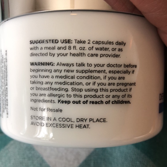 BNIB BEVERLY HILLS MD - Picture 2 of 3